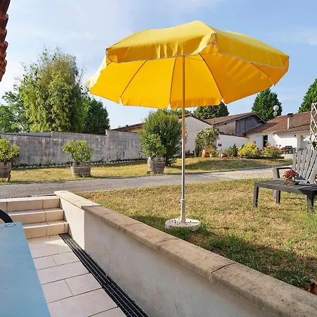 Bed and breakfast Le Bois Du Mas Saint-Aulaye-Puymangou